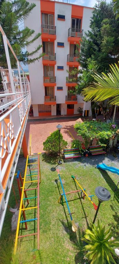 Hotel Emperador Barbosa  Bagian luar foto