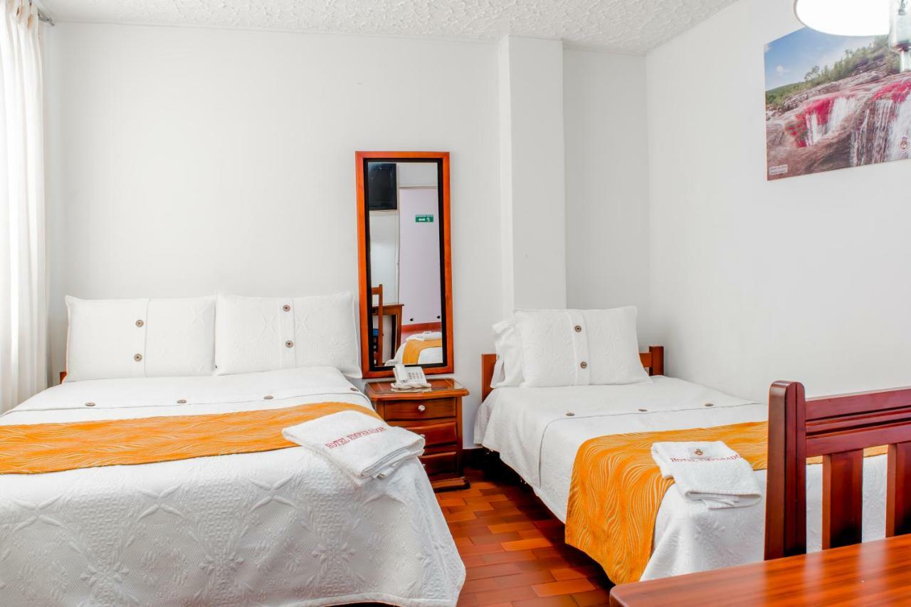 Hotel Emperador Barbosa  Ruang foto