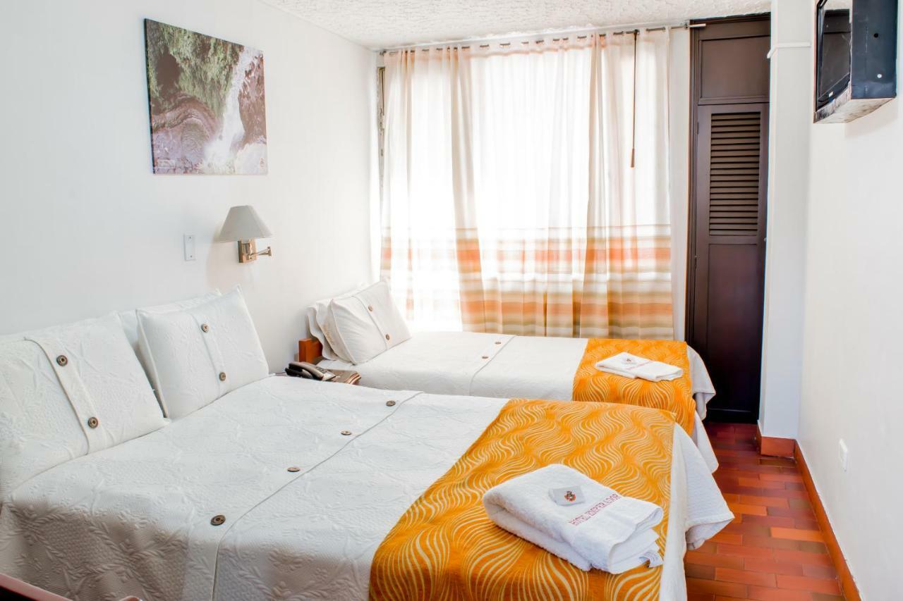 Hotel Emperador Barbosa  Ruang foto